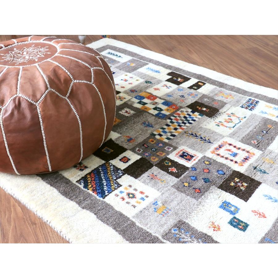 イラン産 手織りギャッベ  172x120cm モザイクのようなタイル柄　グレー　ナチュラル モノトーン |  | 04