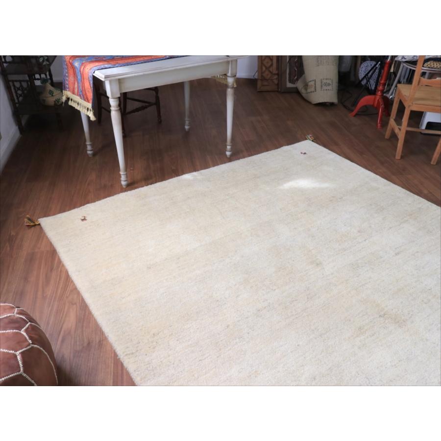 ギャッベ 正方形 イラン産手織りラグ 215x206cm シンプル　無地　ナチュラルアイボリー　ベージュ |  | 08