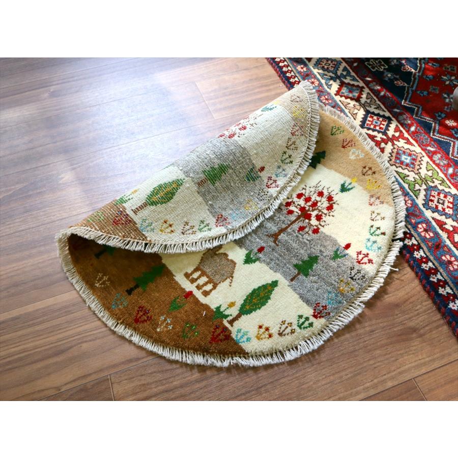 ギャッベ　円形　風景のギャッベ 60x60cm ラクダとザクロの木 |  | 04