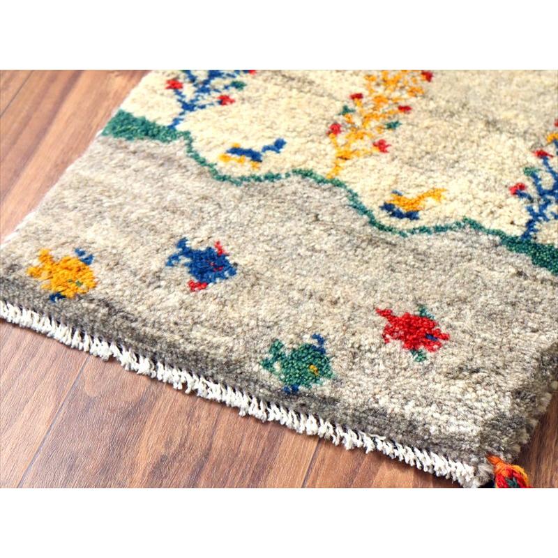 ギャッベ ミニギャベ イラン手織り 58×37cm ナチュラルアイボリー 生命の樹と魚と動物 |  | 03