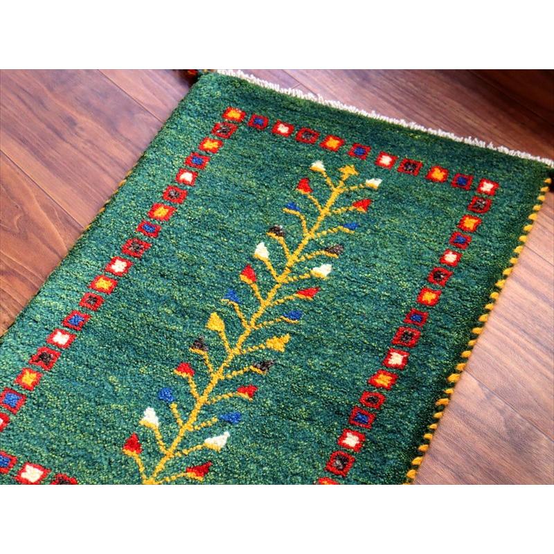 ギャッベ ミニギャベ イラン手織り 58×40cm グリーン 連なる生命とカラフルタイル |  | 02