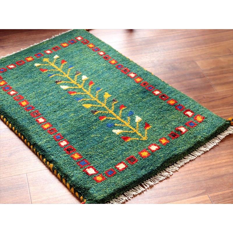 ギャッベ ミニギャベ イラン手織り 58×40cm グリーン 連なる生命とカラフルタイル |  | 03