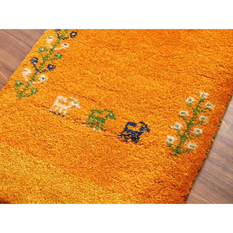 ギャッベ ミニギャベ イラン手織り 60×41cm イエローオレンジ 動物と生命の樹 |  | 02