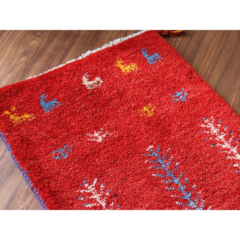 ギャッベ ミニギャベ イラン手織り 57×43cm レッド 連なる生命の樹と動物 |  | 02