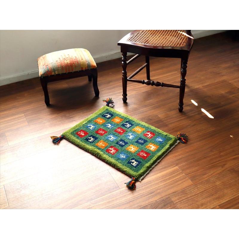 ギャッベ ミニギャベ イラン手織り 59×41cm カラフルタイルと動物と生命の樹 |  | 01