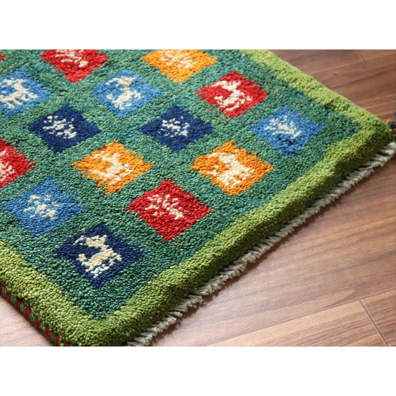 ギャッベ ミニギャベ イラン手織り 59×41cm カラフルタイルと動物と生命の樹 |  | 03