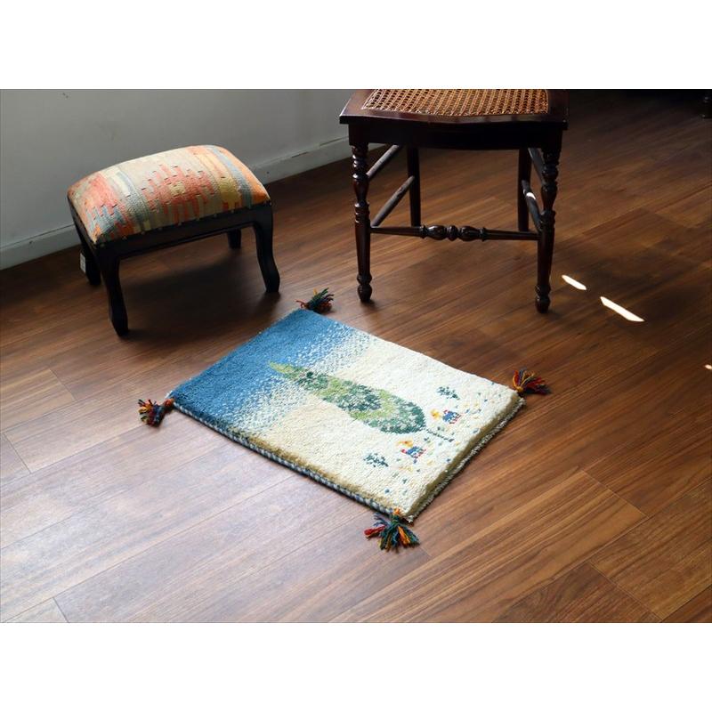 ギャッベ ミニギャベ イラン手織り 57×40cm ナチュラルアイボリー 糸杉と動物 |  | 01