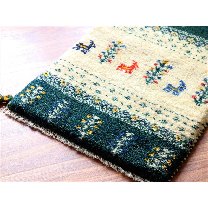 ギャッベ ミニギャベ イラン手織り 56×40cm ナチュラルアイボリー＆グリーン 生命の樹と動物 |  | 03