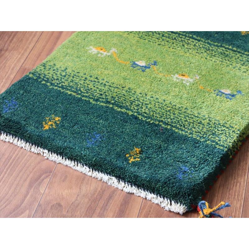 ギャッベ ミニギャベ イラン手織り 55×42cm グリーン ラクダのキャラバンと生命の樹 |  | 03