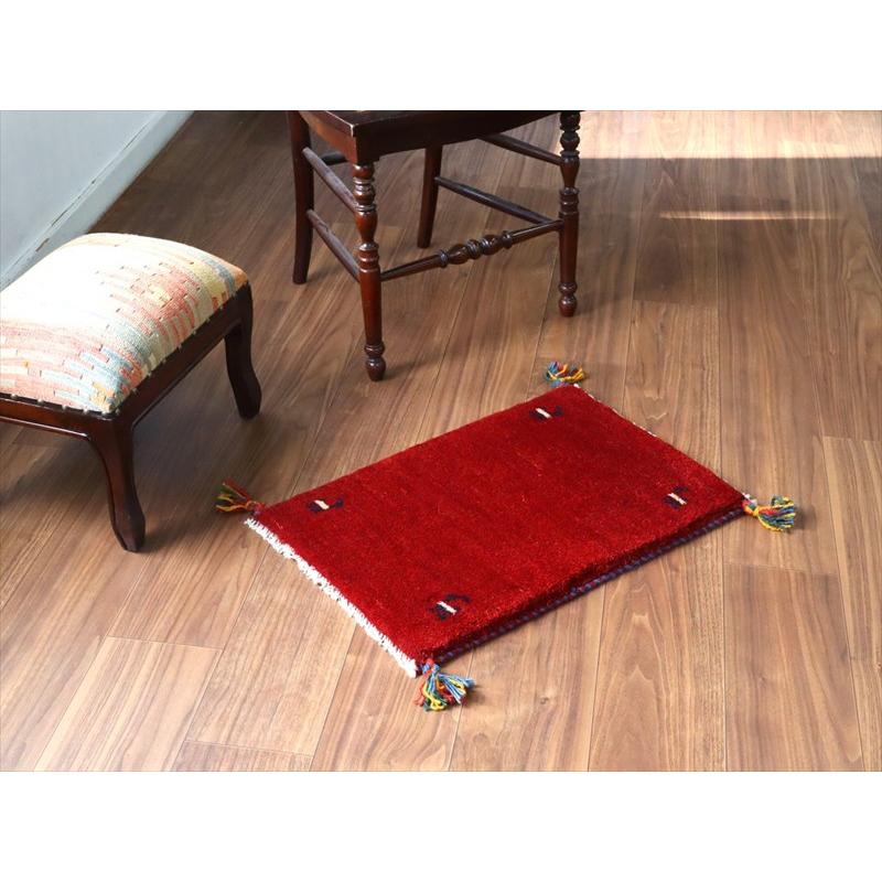 ギャッベ ミニギャベ イラン手織り 58×39cm レッド 四隅に動物 |  | 01