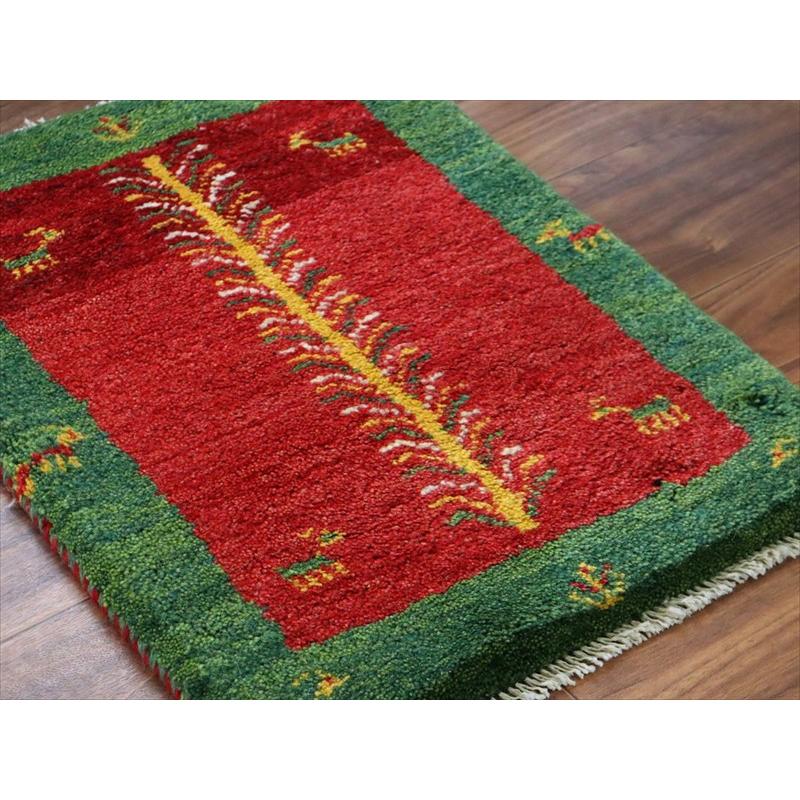 ギャッベ ミニギャベ イラン手織り 57×43cm レッド＆グリーン 連なる生命の樹と動物 |  | 03