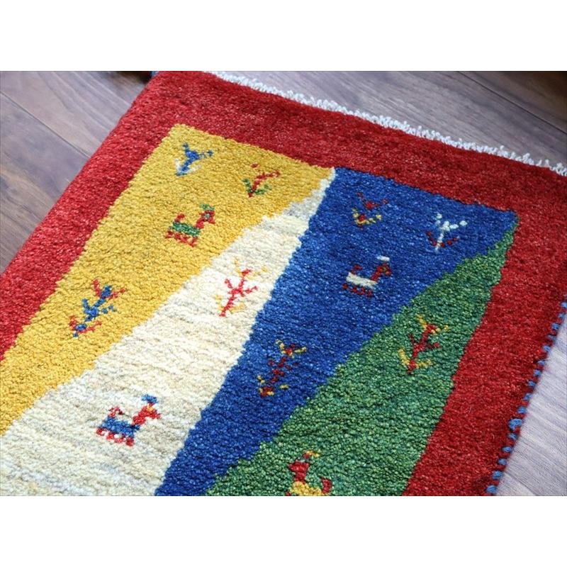 ギャッベ ミニギャベ イラン手織り 60×43cm ザクロス山麓の風景 |  | 02