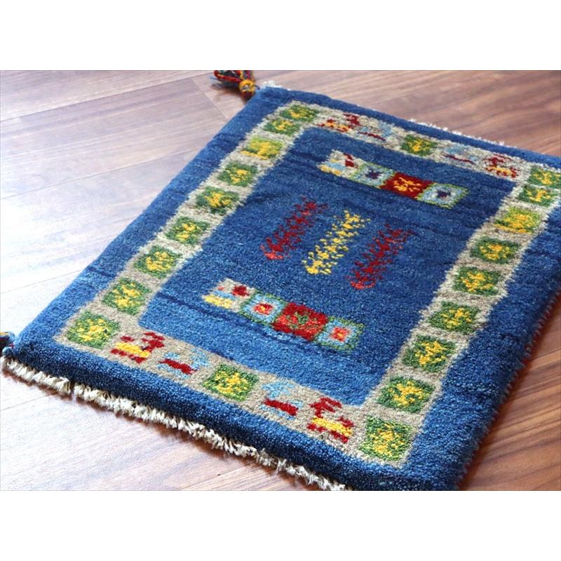 ギャッベ ミニギャベ イラン手織り 54×43cm ブルー 生命の樹と動物 |  | 03