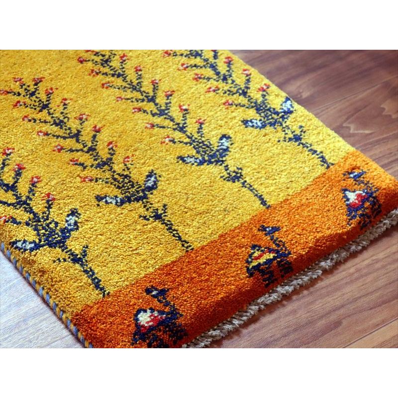 ギャッベ ミニギャベ イラン手織り 56×41cm イエローオレンジ 連なる生命の樹とラクダ |  | 03