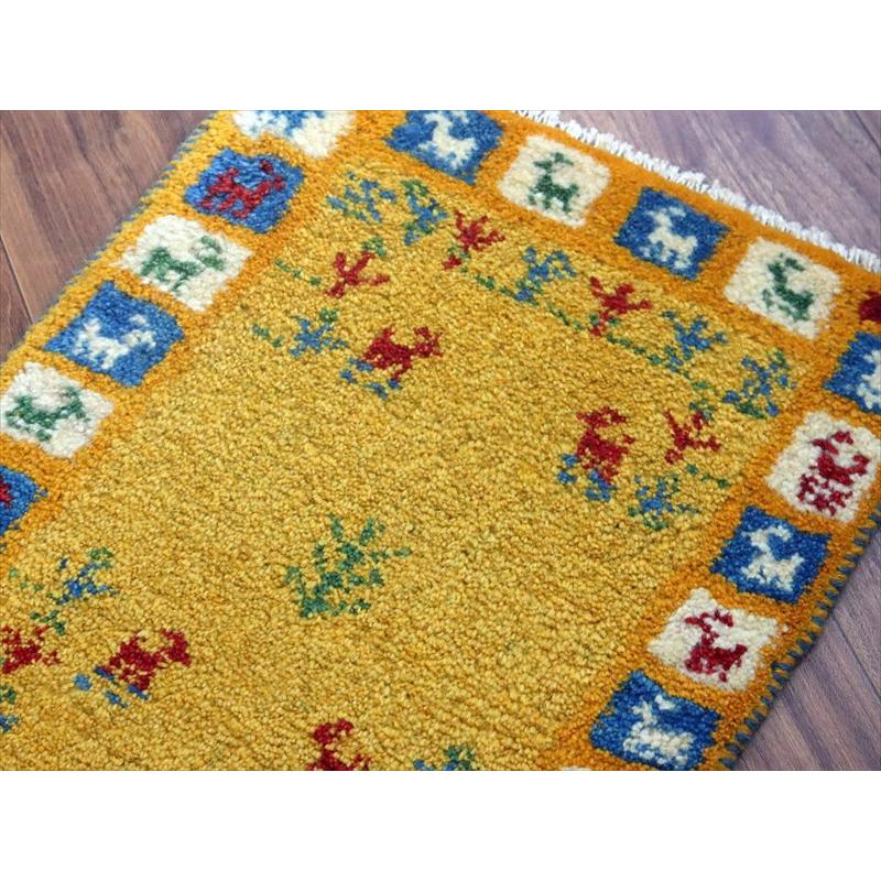 ギャッベ ミニギャベ イラン手織り 58×43cm イエローオレンジ 動物と生命の樹 |  | 02