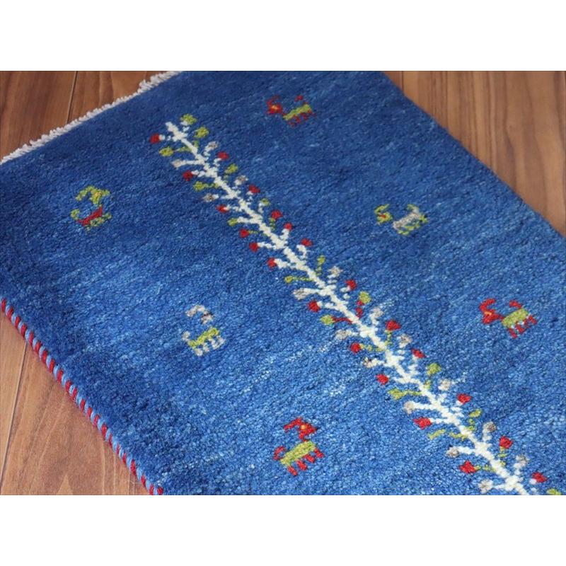 ギャッベ ミニギャベ イラン手織り 60×41cm ブルー 連なる生命の樹と動物 |  | 02