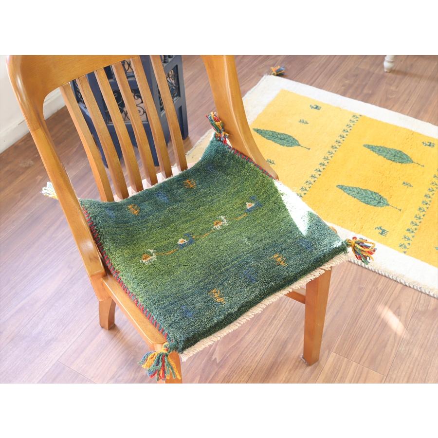 ギャッベ イラン産手織り 座布団サイズ 41x43cm グリーングラデーション　ラクダの隊商 |  | 01