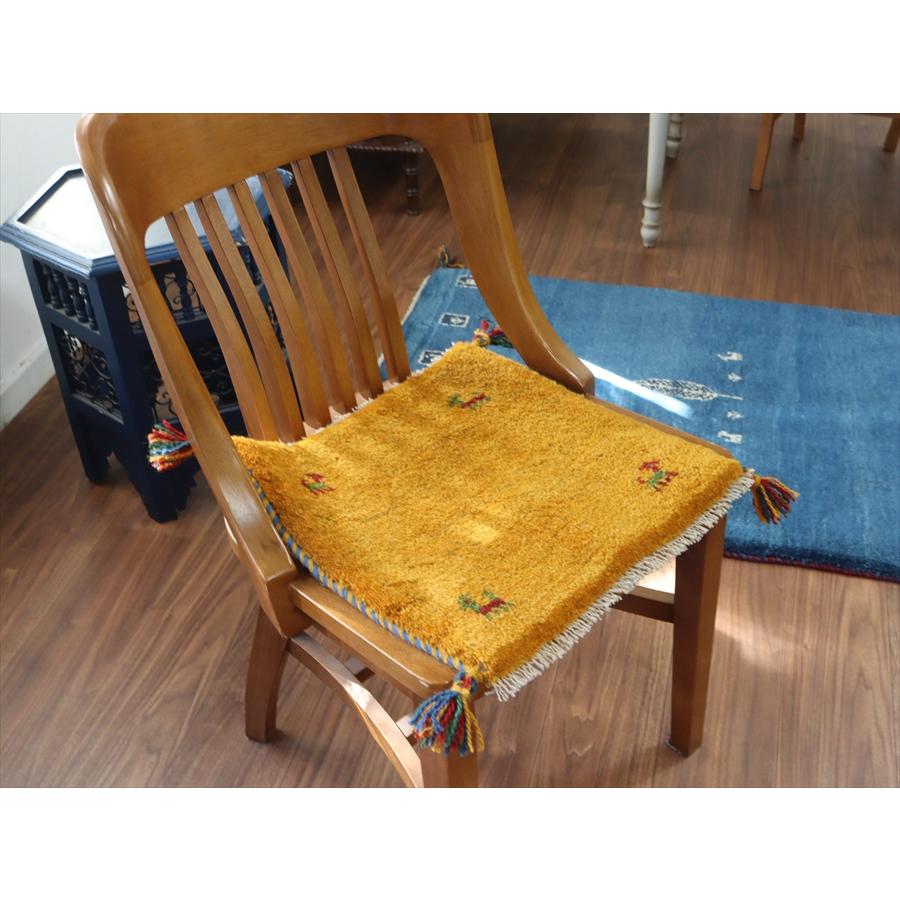 ギャッベ イラン産手織り 座布団サイズ 40x41cm イエローオレンジ　シンプル　無地　動物モチーフ |  | 01