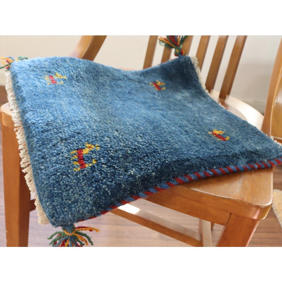 ギャッベ イラン産手織り 座布団サイズ 41x40cm ブルー　無地　シンプル |  | 02