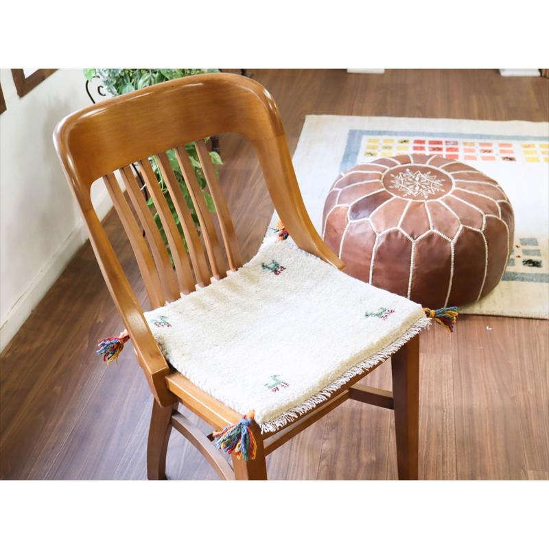 ギャッベ イラン産手織り 座布団サイズ 40x41cm ナチュラルアイボリー　無地　シンプル |  | 01