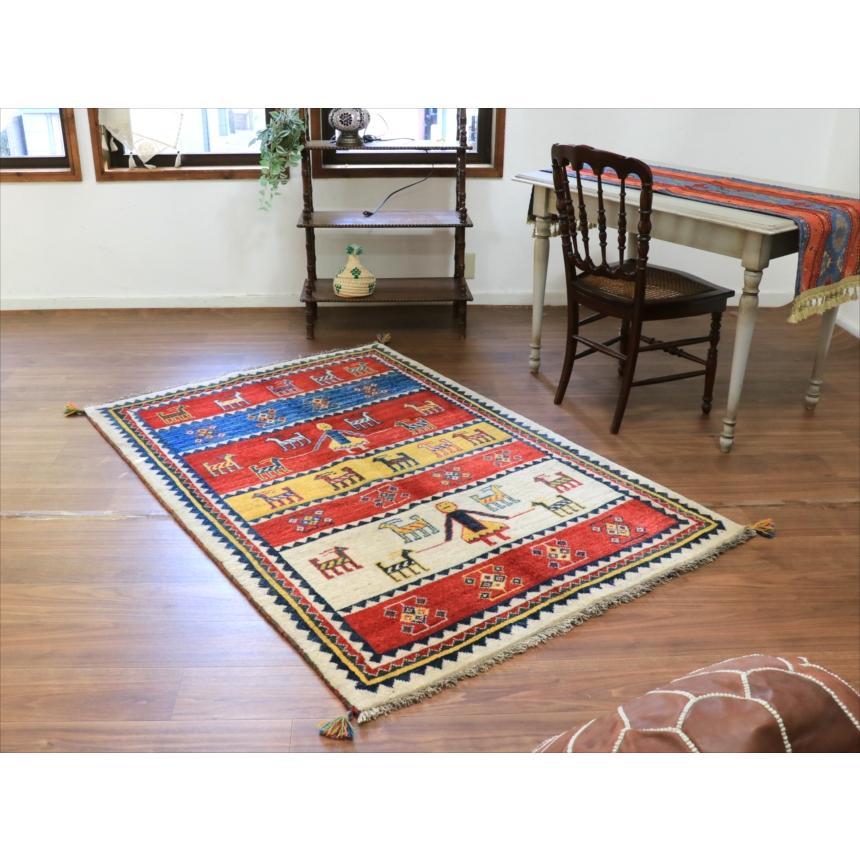 ギャッベ アマレバフ イラン カシュカイ族 174x120cm スカートをはいた女の子と動物たち |  | 01