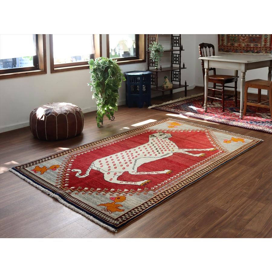 オールドギャッベ トライバルラグ ライオンラグ Lion Gabbeh, 207x123cm 勇敢なヒョウとかわいいアヒル |  | 01