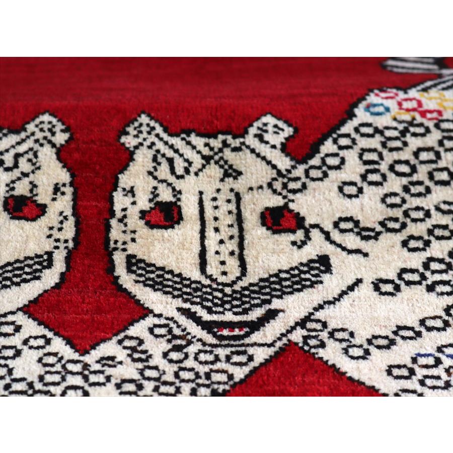 オールドギャッベ　Old Gabbeh　ライオンラグ　 235x158cm 白い4匹のヒョウと茶色いヒョウ |  | 13