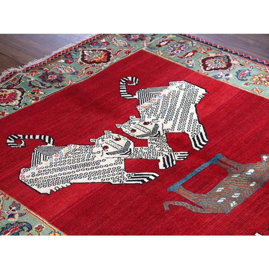 オールドギャッベ　Old Gabbeh　ライオンラグ　 235x158cm 白い4匹のヒョウと茶色いヒョウ |  | 03