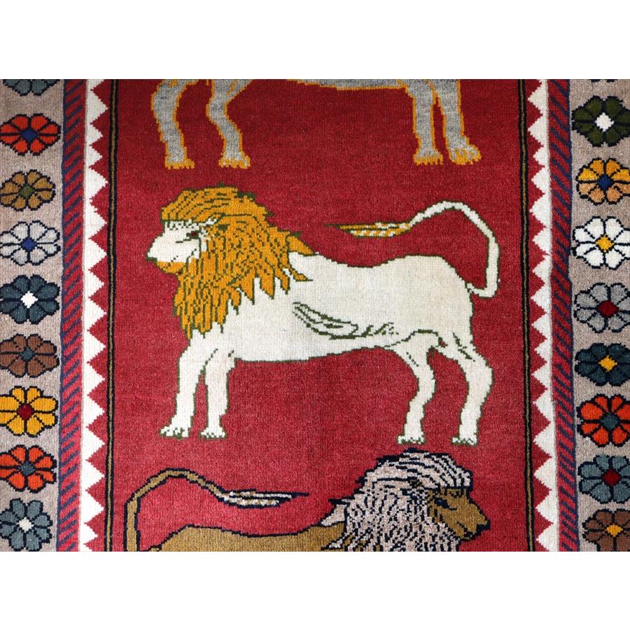 ライオンラグ 手織りギャッベ 137x88cm ３頭のライオンと小花 |  | 05