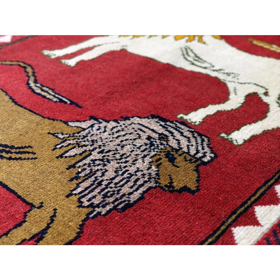 ライオンラグ 手織りギャッベ 137x88cm ３頭のライオンと小花 |  | 07