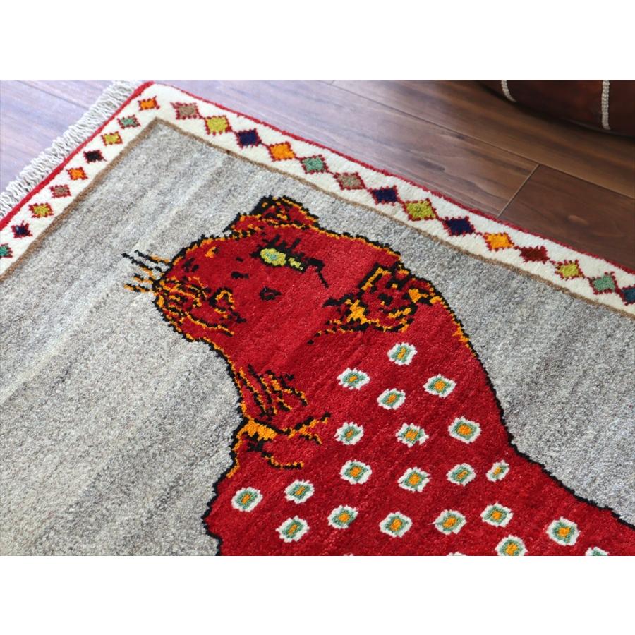 オールドギャッベ　ライオンギャベ 128x85cm 赤いメスライオン（ヒョウ） |  | 03