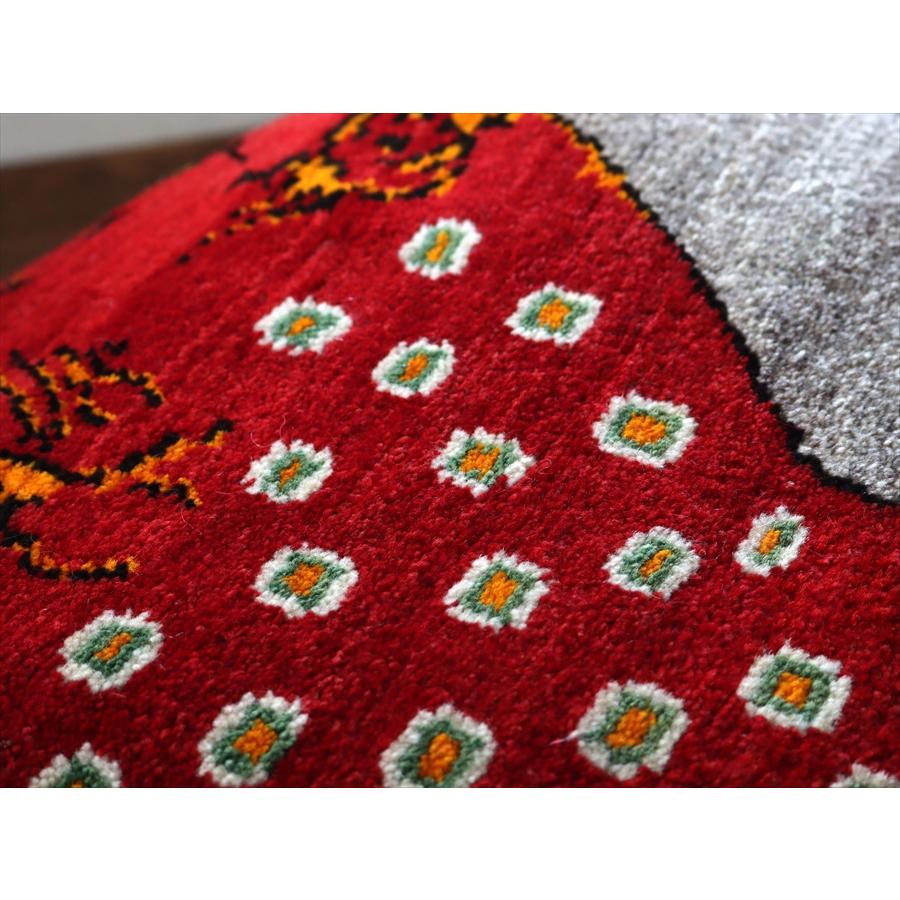 オールドギャッベ　ライオンギャベ 128x85cm 赤いメスライオン（ヒョウ） |  | 07