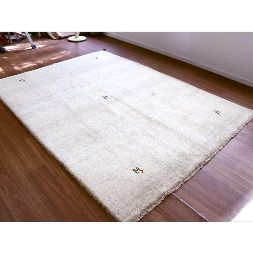 ギャッベ Gabbeh ナチュラルアイボリー 230×170cm イラン産 動物モチーフ |  | 03
