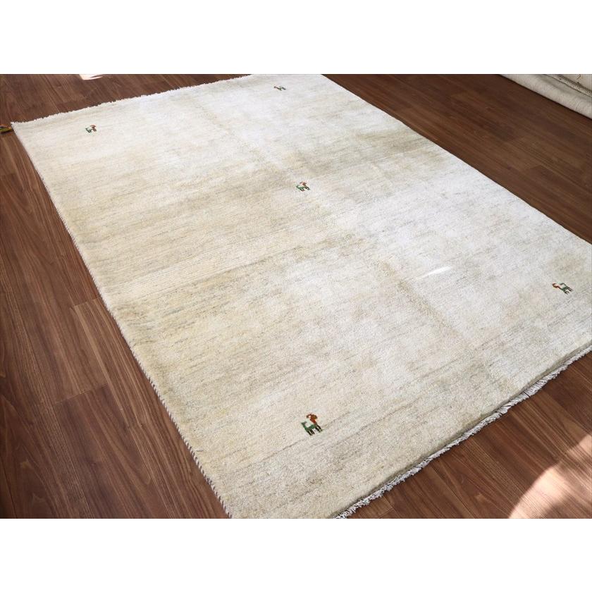 ギャッベ Gabbeh ナチュラルアイボリー 230×170cm イラン産 動物モチーフ |  | 08