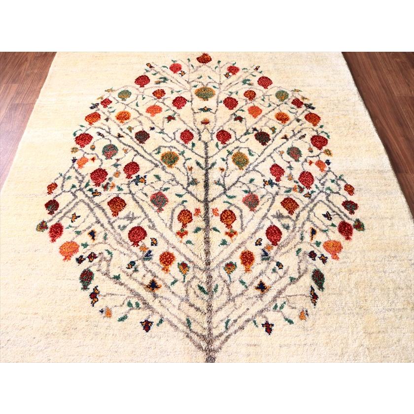 ギャッベ Gabbeh ナチュラルアイボリー 195×155cm イラン産 ザクロの樹と鳥と動物 |  | 05