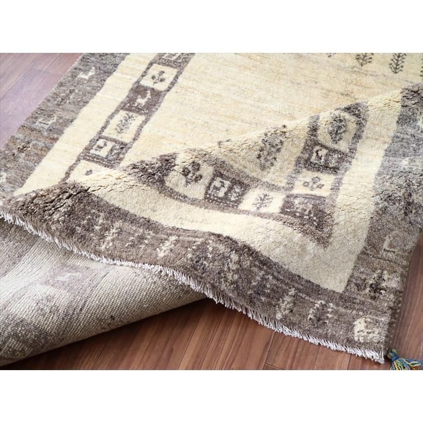 ギャッベ Gabbeh ナチュラルアイボリー 197×160cm イラン産 生命の樹と動物 |  | 11