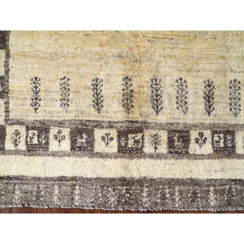 ギャッベ Gabbeh ナチュラルアイボリー 197×160cm イラン産 生命の樹と動物 |  | 05