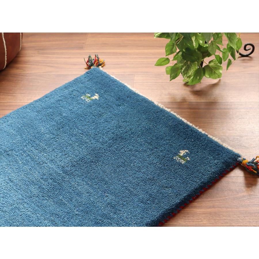 ギャッベ イラン産手織りラグ 93x60cm ブルー シンプルモチーフ |  | 02