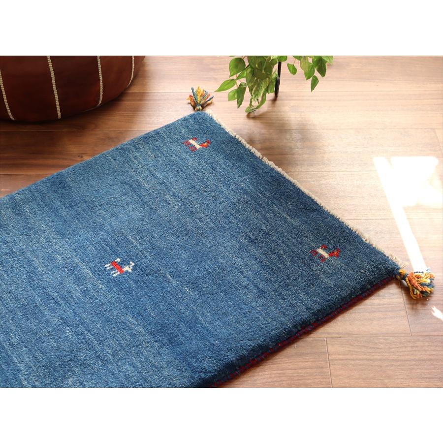 ギャッベ イラン産手織りラグ 85x64cm シンプルモチーフ ブルー |  | 02