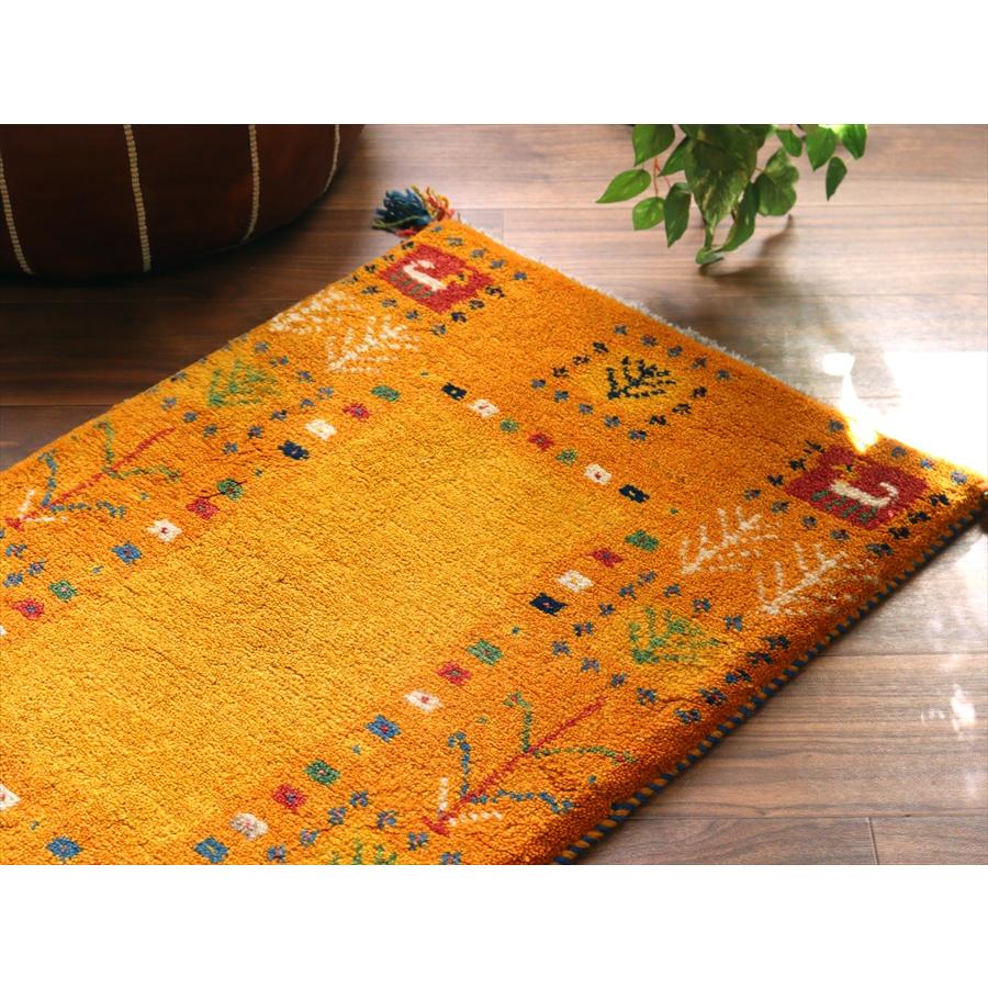 ギャッベ イラン産手織りラグ 88x60cm オレンジ 動物と植物 |  | 02