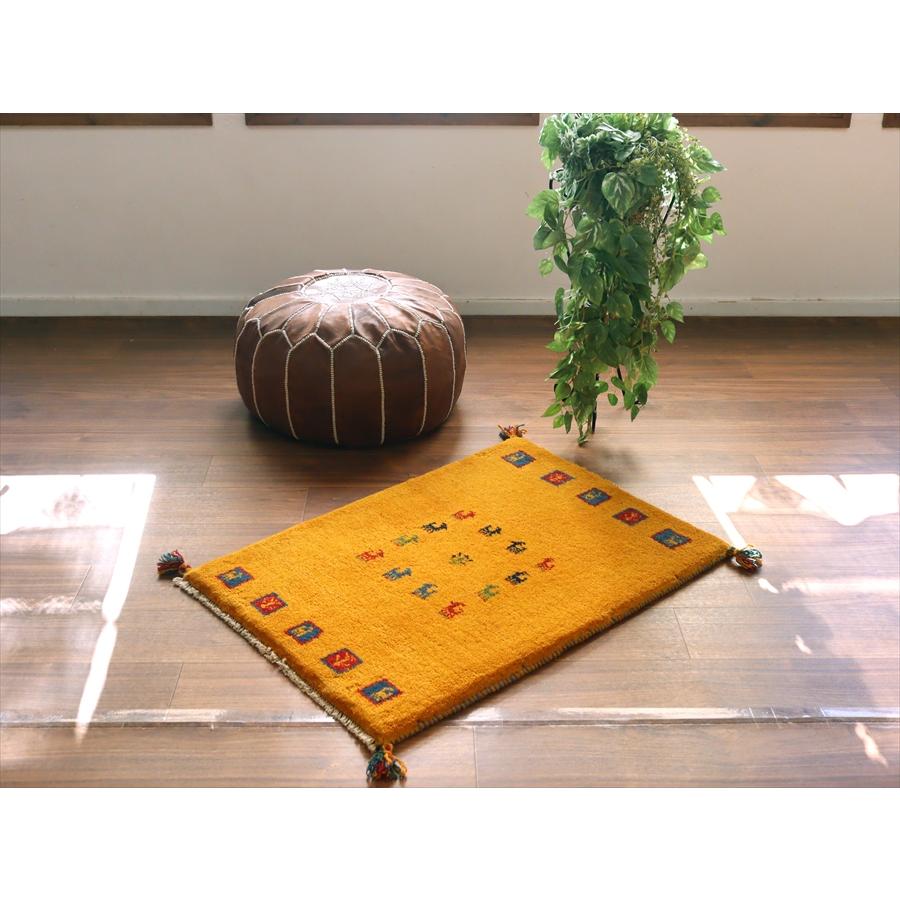 ギャッベ イラン産手織りラグ 90x65cm イエロー タイル |  | 01