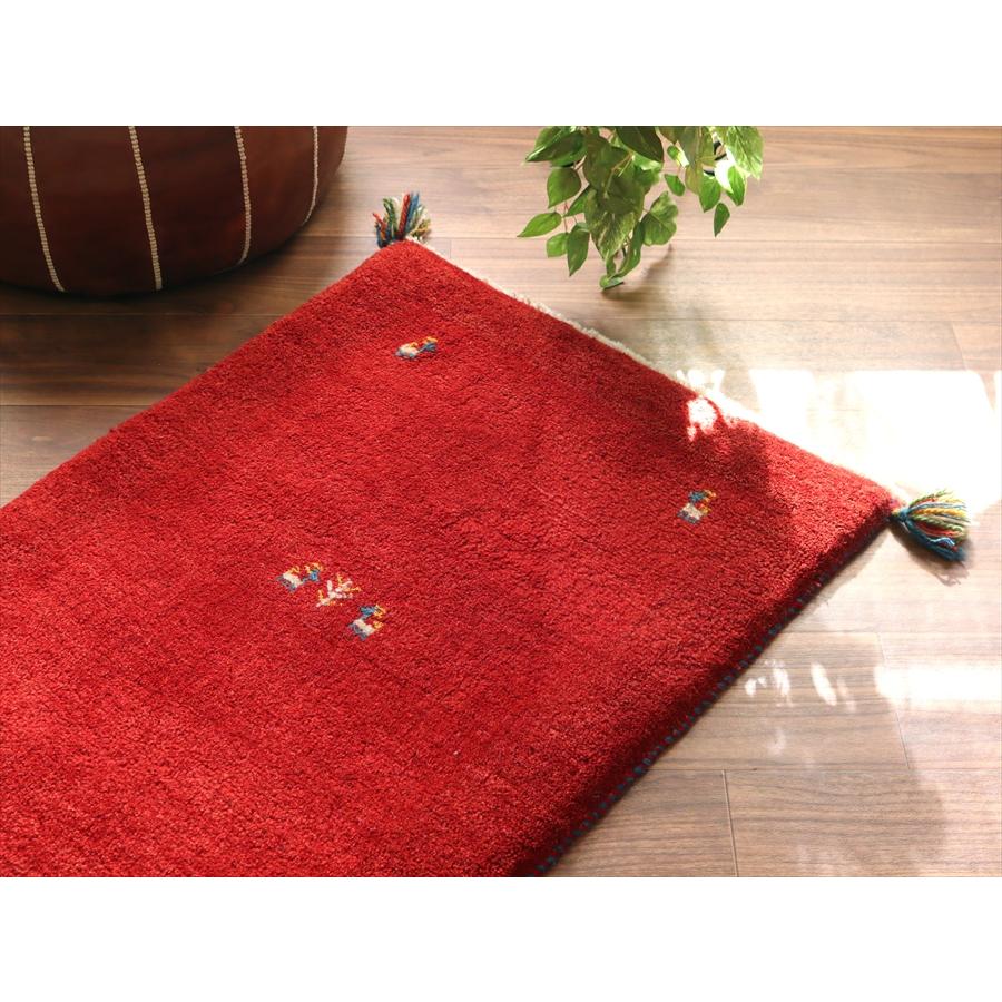 ギャッベ イラン産手織りラグ 90x64cm シンプルデザイン レッド |  | 02