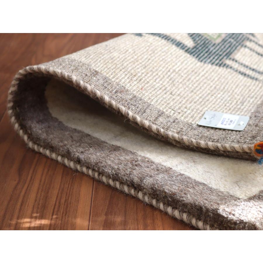 ギャッベ イラン産手織りラグ 88x55cm ラクダと植物 アイボリー |  | 04