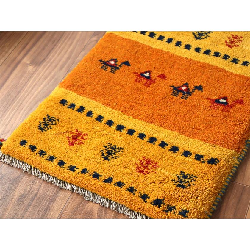 ギャッベ ミニギャベ イラン産 60×42cm イエローオレンジ ラクダと生命の樹 |  | 03