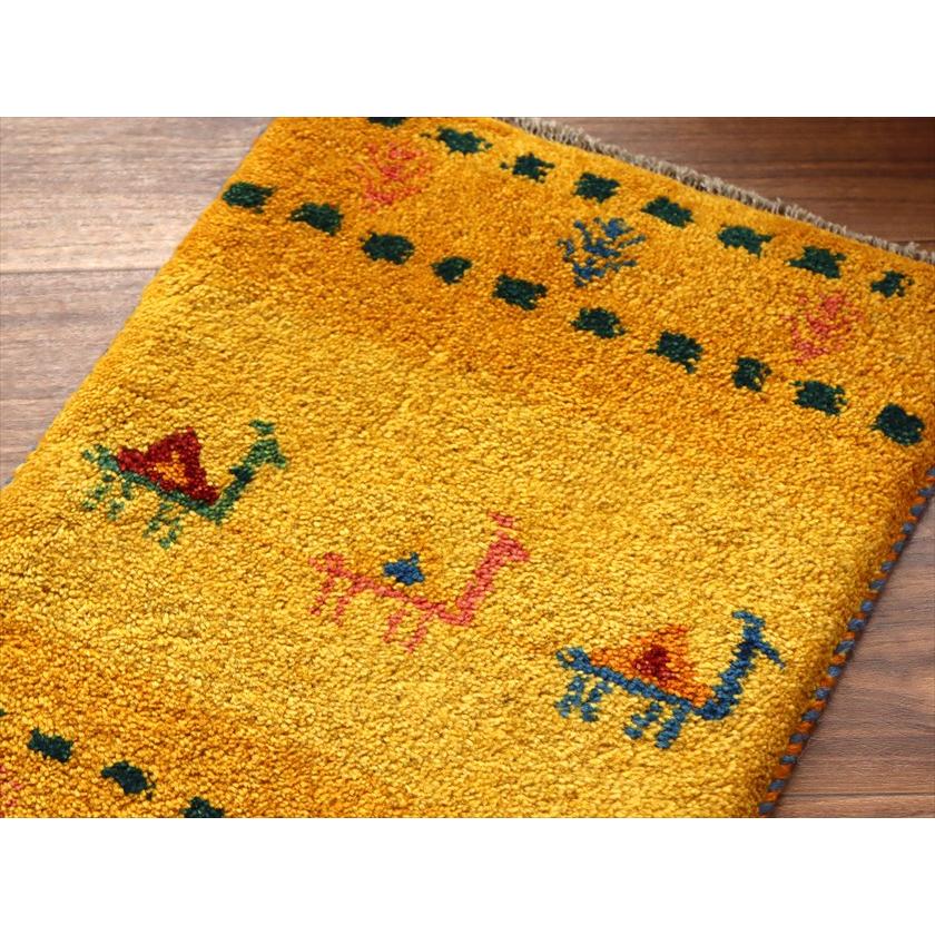 ギャッベ ミニギャベ イラン産 54×40cm イエローオレンジ ラクダと生命の樹 |  | 02