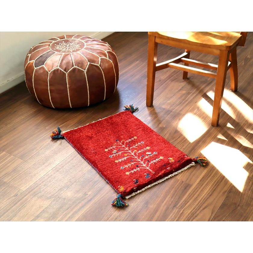 ギャッベ ミニギャベ イラン産 57×41cm レッド 生命の樹と動物 |  | 01