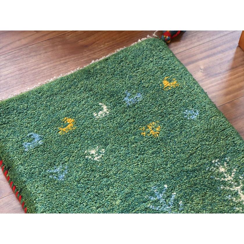 ギャッベ ミニギャベ イラン産 58×41cm グリーン 連なる生命の樹と動物 |  | 02