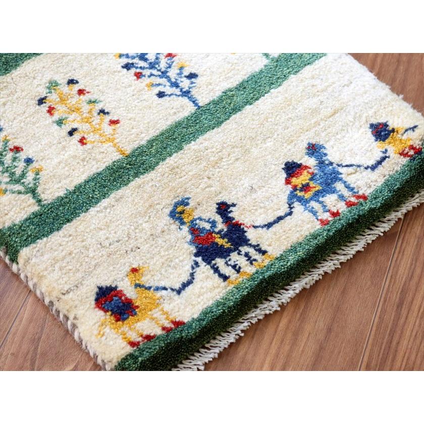 ギャッベ ミニギャベ イラン産 58×42cm ナチュラルアイボリー ラクダのキャラバン |  | 03