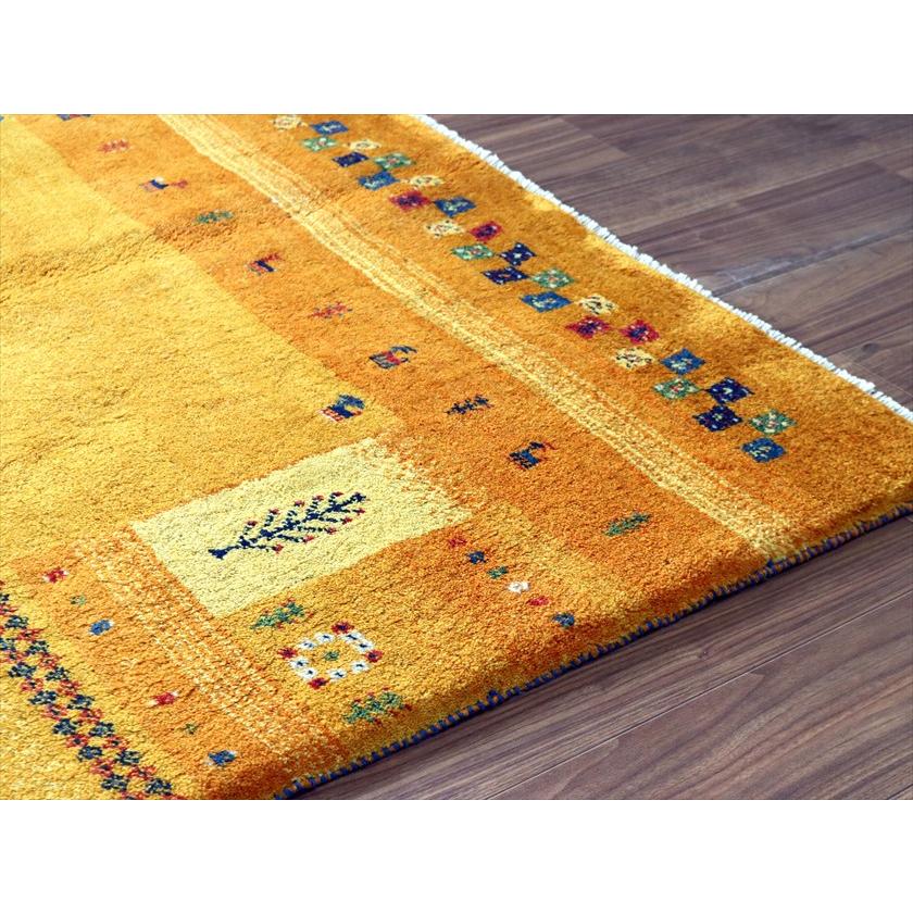 ギャッベ Gabbeh イエローオレンジ  183×155cm イラン産 カラフルな動物を生命の樹 |  | 09