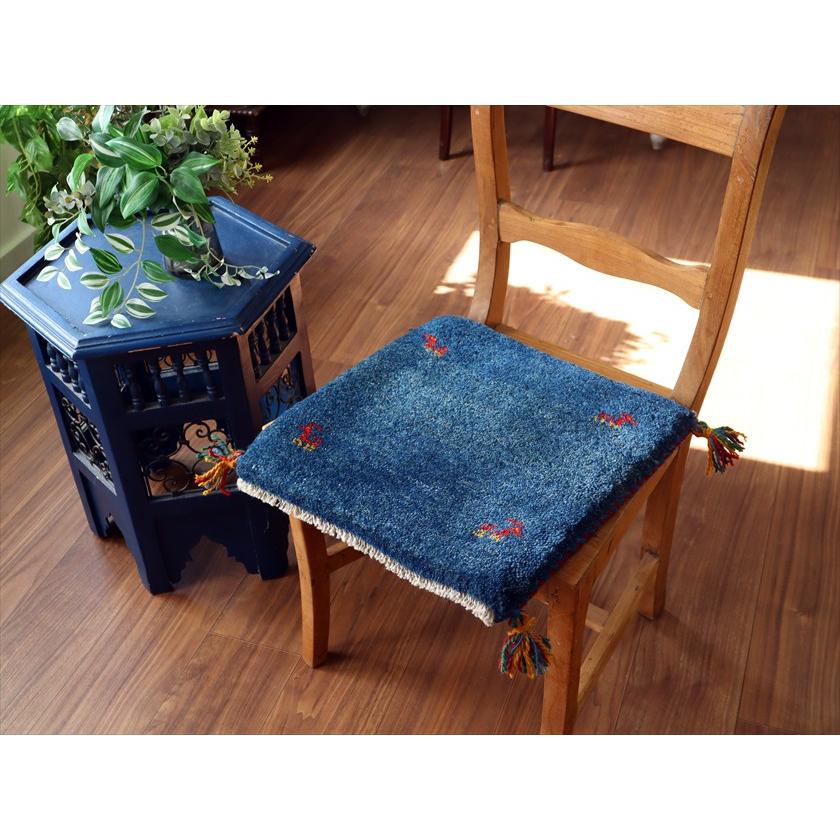 ギャッベ イラン産手織り 座布団サイズ 40×40cm ブルー 動物モチーフ |  | 01